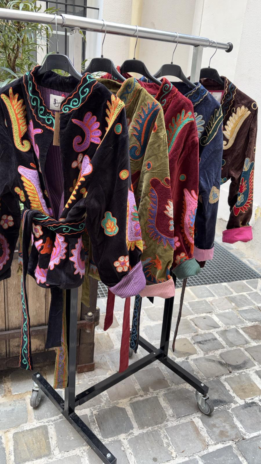 Veste brodée